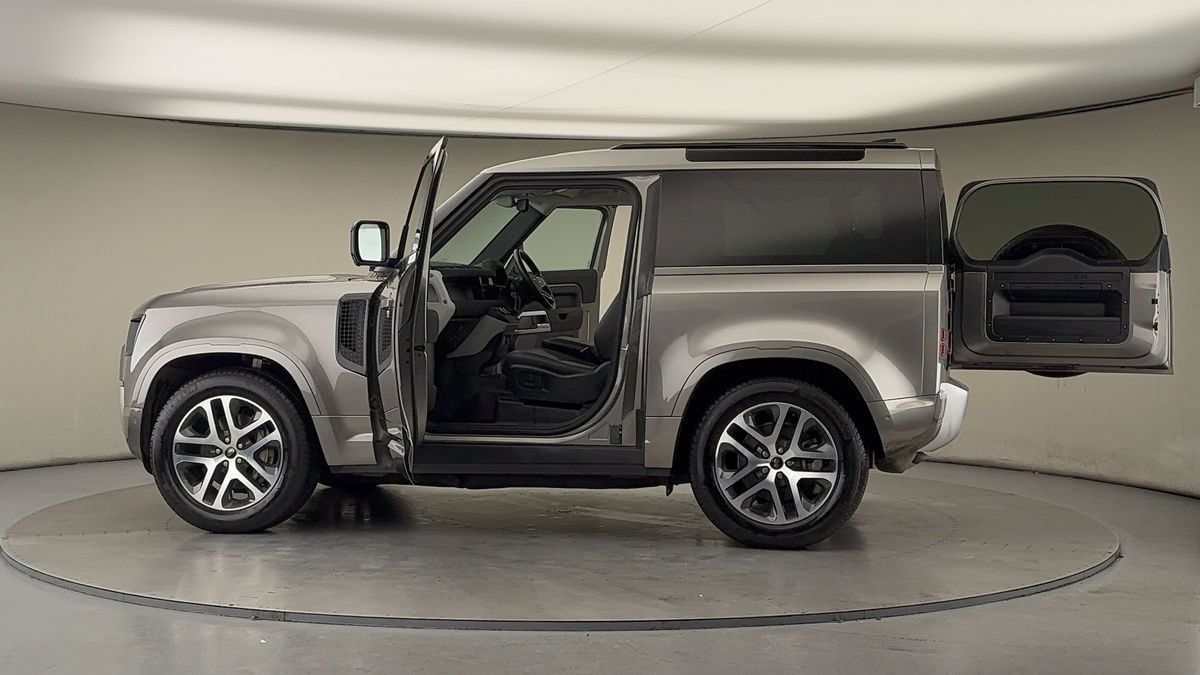 Used Land Rover Defender 2022 for sale - 78213229: Photo 49