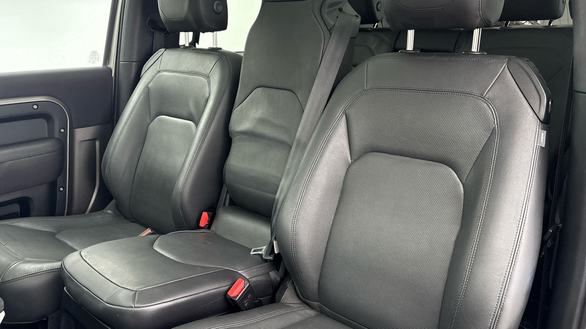 Used Land Rover Defender 2022 for sale - 78213229: Photo 7