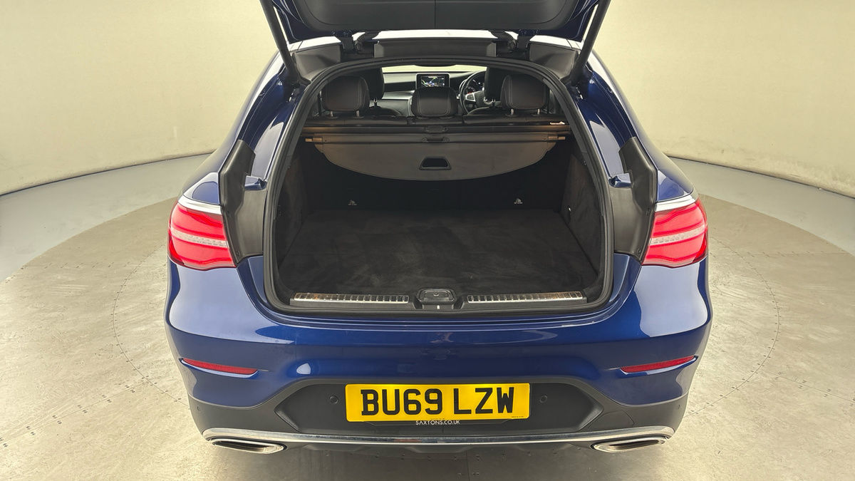 Used Mercedes-Benz GLC 2019 for sale - 76368753: Photo 11