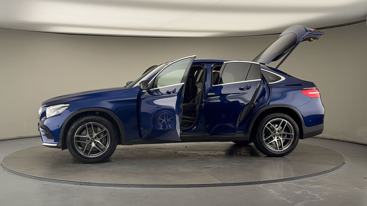 Used Mercedes-Benz GLC 2019 for sale - 76368753: Photo 47