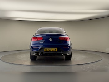 Used Mercedes-Benz GLC 2019 for sale - 76368753: Photo