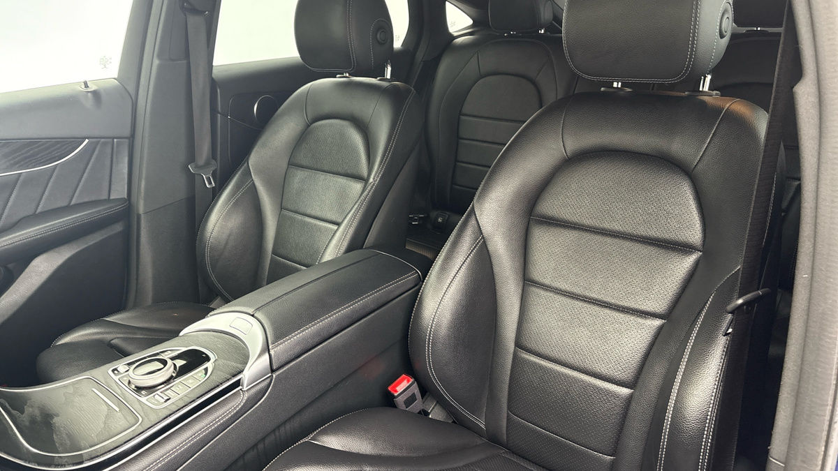 Used Mercedes-Benz GLC 2019 for sale - 76368753: Photo 7