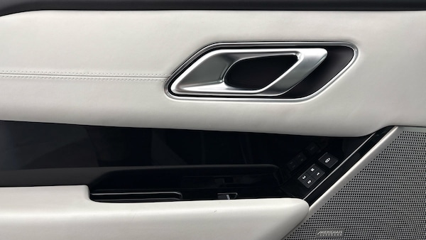 Used Land Rover Range Rover Velar 2020 for sale - 76019406: Photo 19