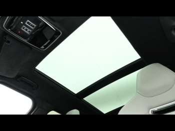 Used Land Rover Range Rover Sport 2022 for sale - 74345718: Photo