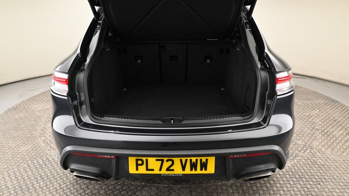 Used Porsche Macan 2023 for sale - 75528761: Photo 10