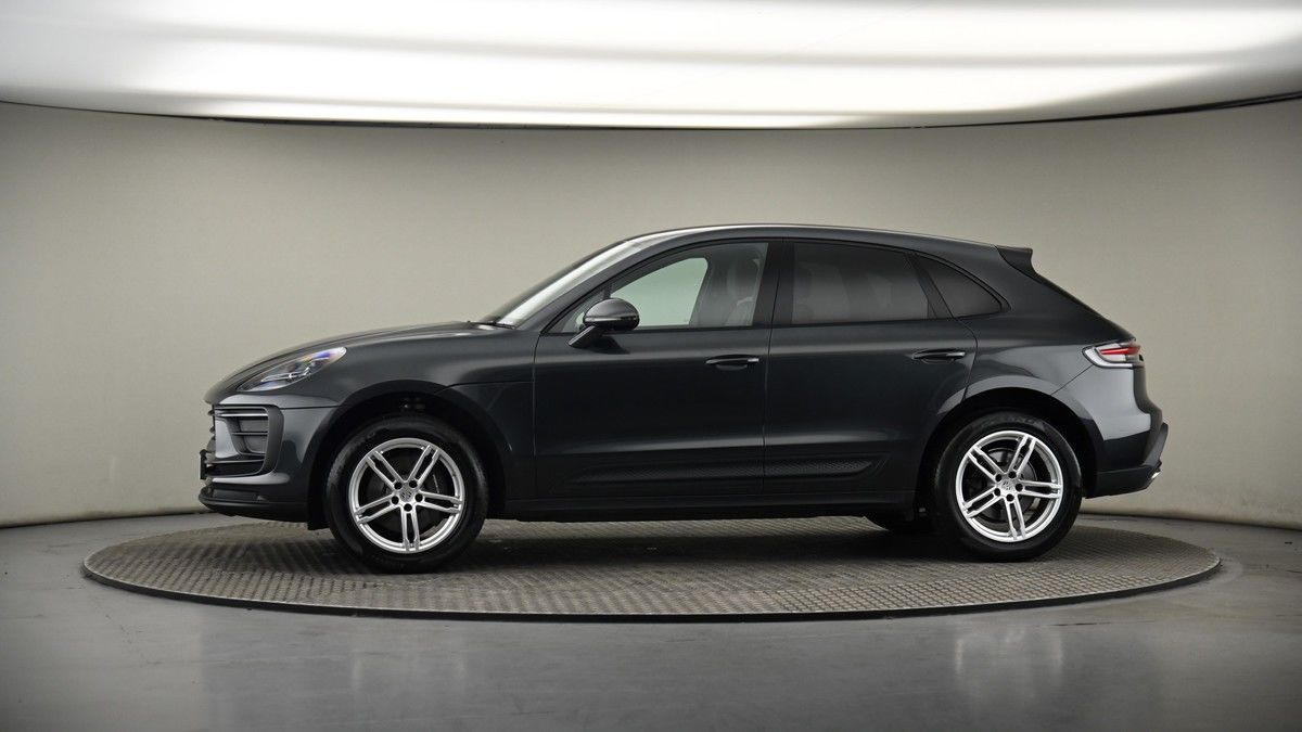 Used Porsche Macan 2023 for sale - 75528761: Photo 35