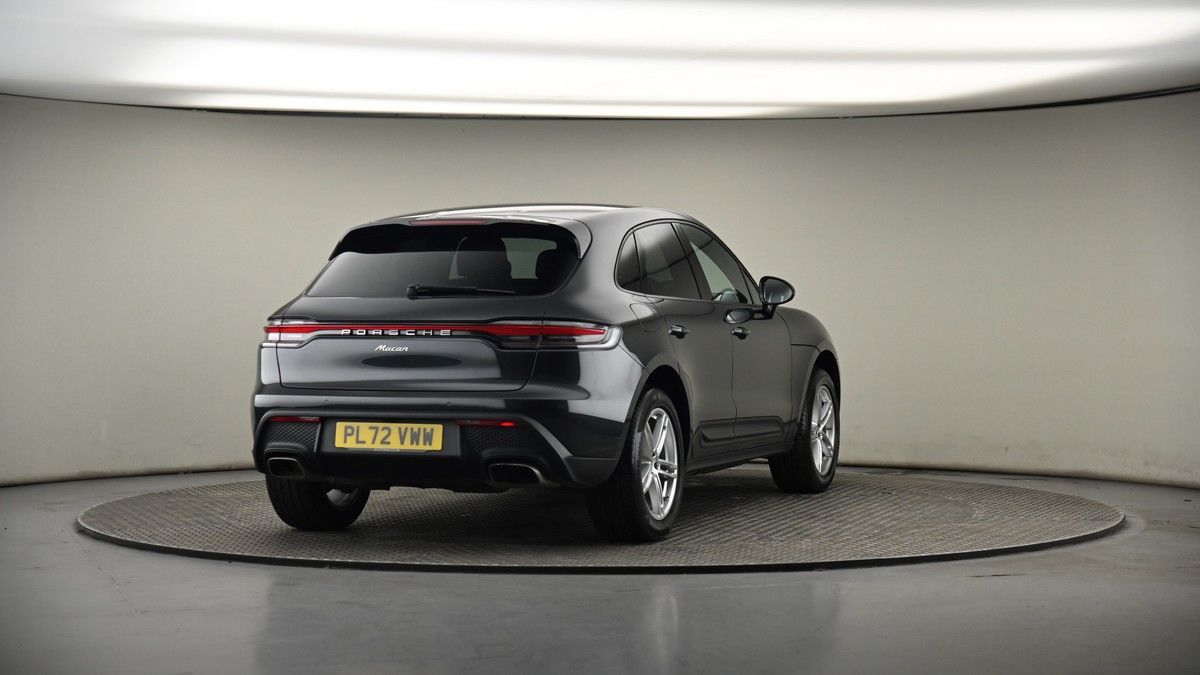 Used Porsche Macan 2023 for sale - 75528761: Photo 40
