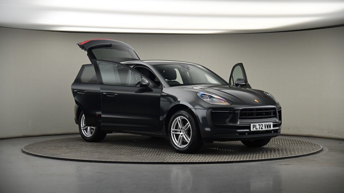 Used Porsche Macan 2023 for sale - 75528761: Photo 44