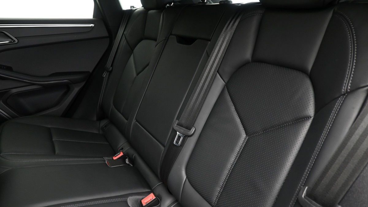 Used Porsche Macan 2023 for sale - 75528761: Photo 5