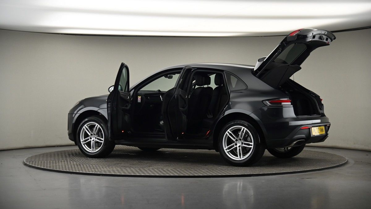 Used Porsche Macan 2023 for sale - 75528761: Photo 52