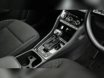 Used Skoda Karoq 2019 for sale - 75336961: Photo