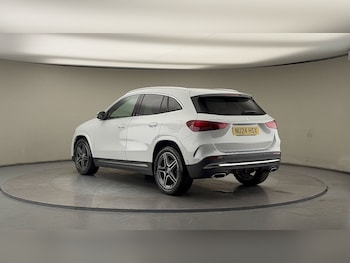 Used Mercedes-Benz GLA 2023 for sale - 77370427: Photo