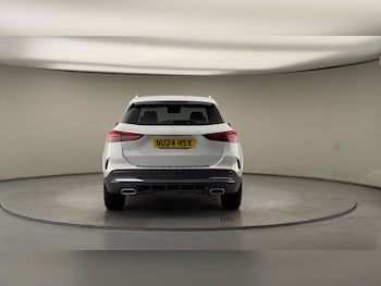 Used Mercedes-Benz GLA 2023 for sale - 77370427: Photo