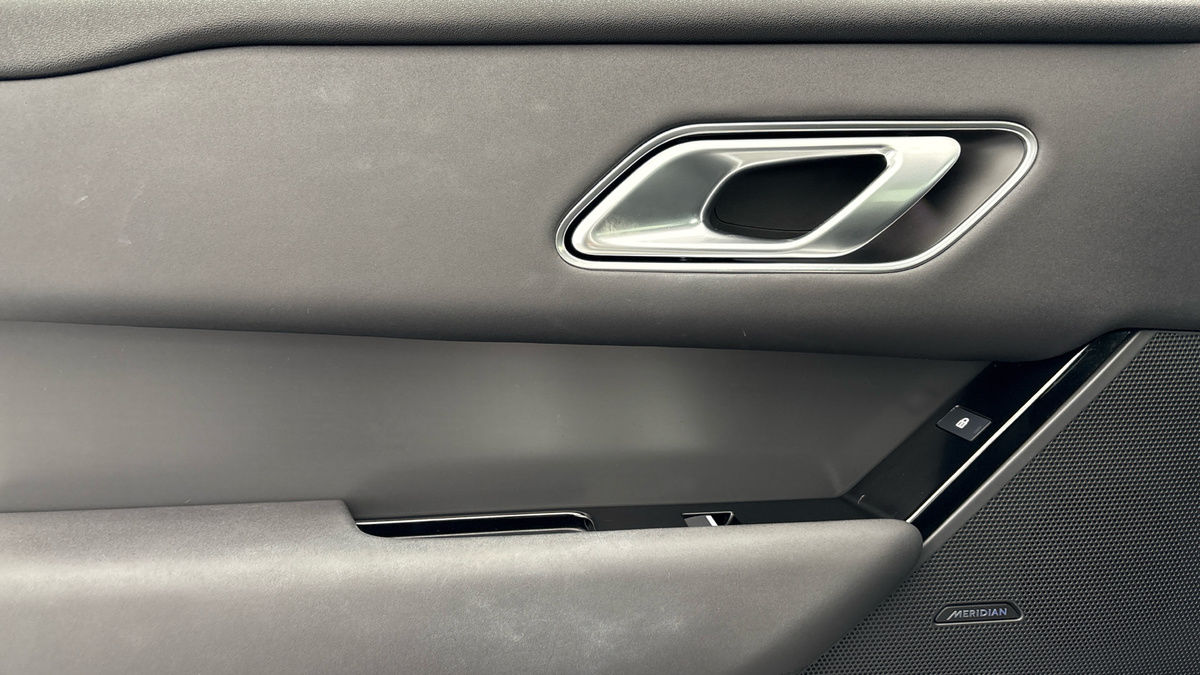 Used Land Rover Range Rover Velar 2024 for sale - 77342435: Photo 19