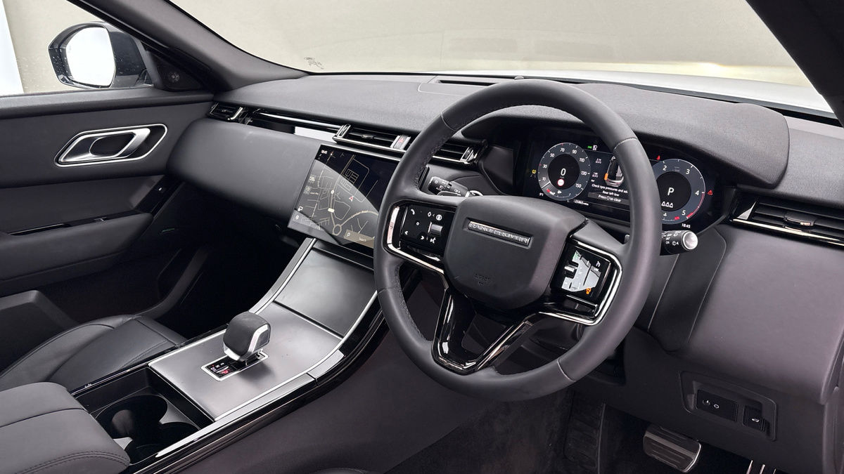 Used Land Rover Range Rover Velar 2024 for sale - 77342435: Photo 5