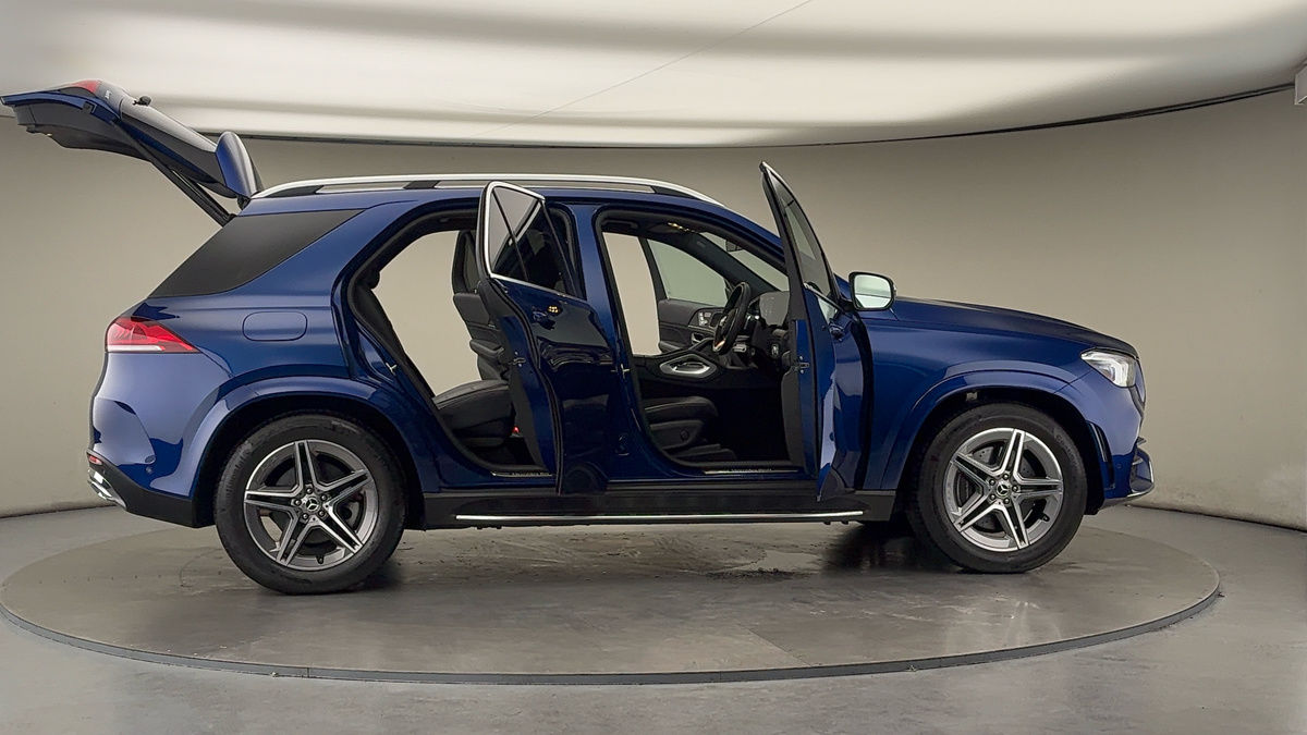 Used Mercedes-Benz GLE 2020 for sale - 76304615: Photo 57