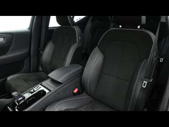 Used Volvo XC40 2021 for sale - 74728141: Photo