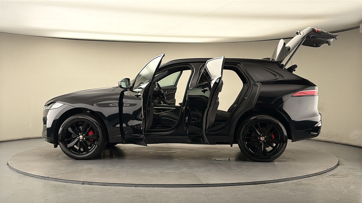 Used Jaguar F-Pace 2023 for sale - 77921050: Photo 47