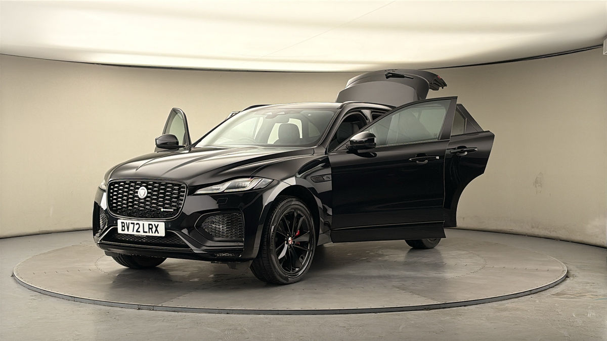 Used Jaguar F-Pace 2023 for sale - 77921050: Photo 50