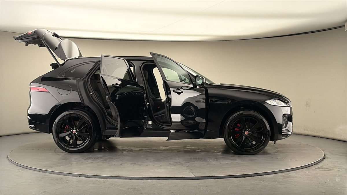 Used Jaguar F-Pace 2023 for sale - 77921050: Photo 56