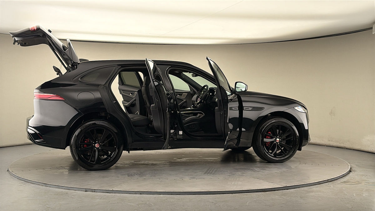 Used Jaguar F-Pace 2023 for sale - 77921050: Photo 57