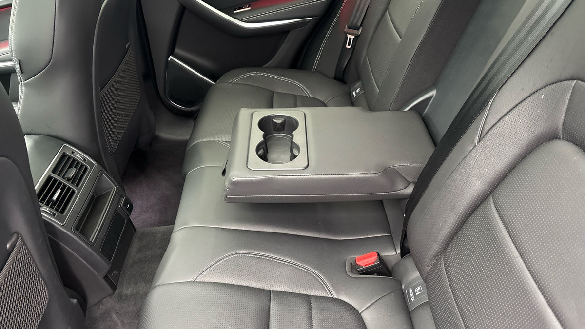 Used Jaguar F-Pace 2023 for sale - 77921050: Photo 9