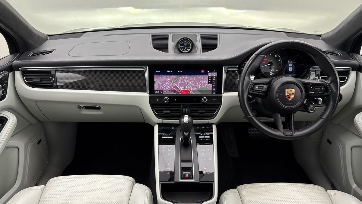 Used Porsche Macan 2023 for sale - 77921059: Photo 12