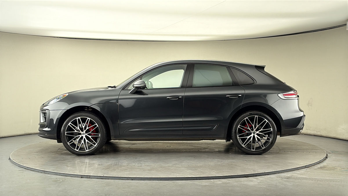 Used Porsche Macan 2023 for sale - 77921059: Photo 15