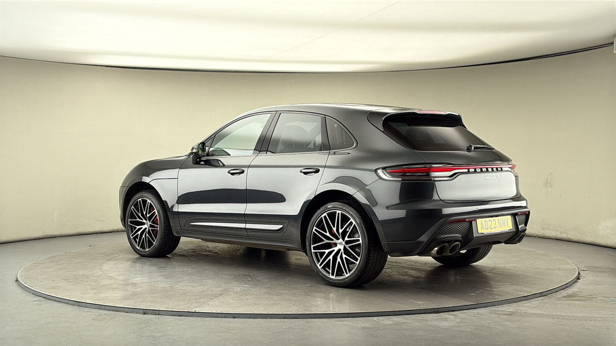 Used Porsche Macan 2023 for sale - 77921059: Photo 28