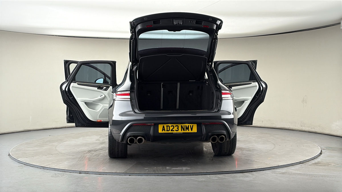 Used Porsche Macan 2023 for sale - 77921059: Photo 63