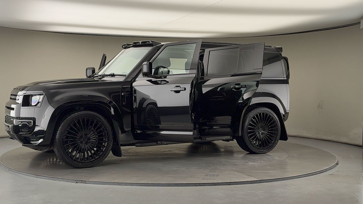 Used Land Rover Defender 2023 for sale - 76863674: Photo 53