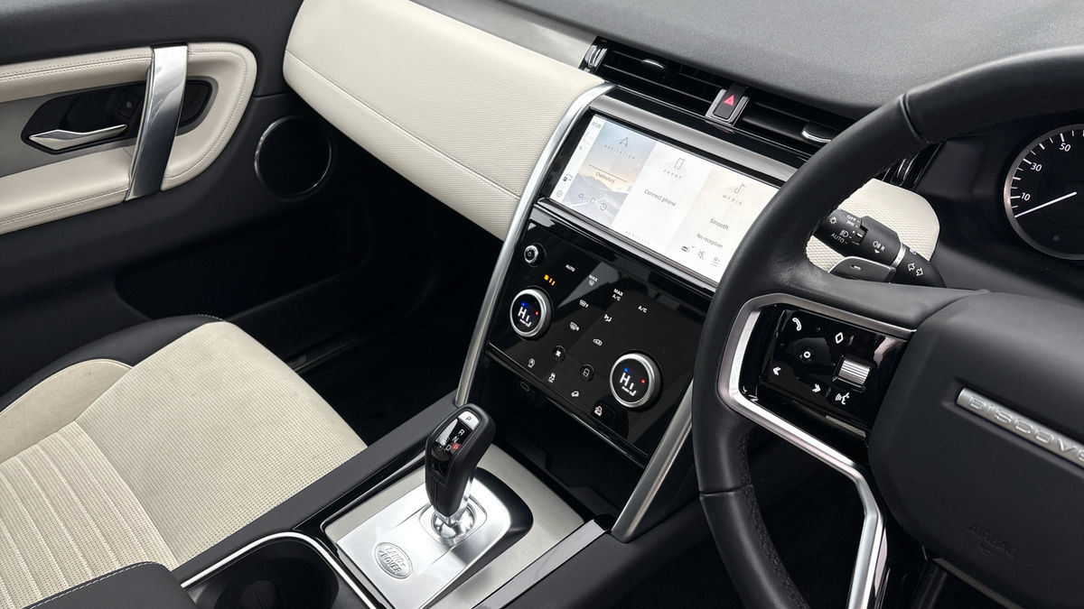 Used Land Rover Discovery Sport 2022 for sale - 77521778: Photo 18