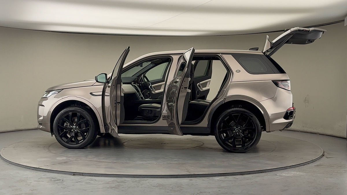 Used Land Rover Discovery Sport 2022 for sale - 77521778: Photo 46