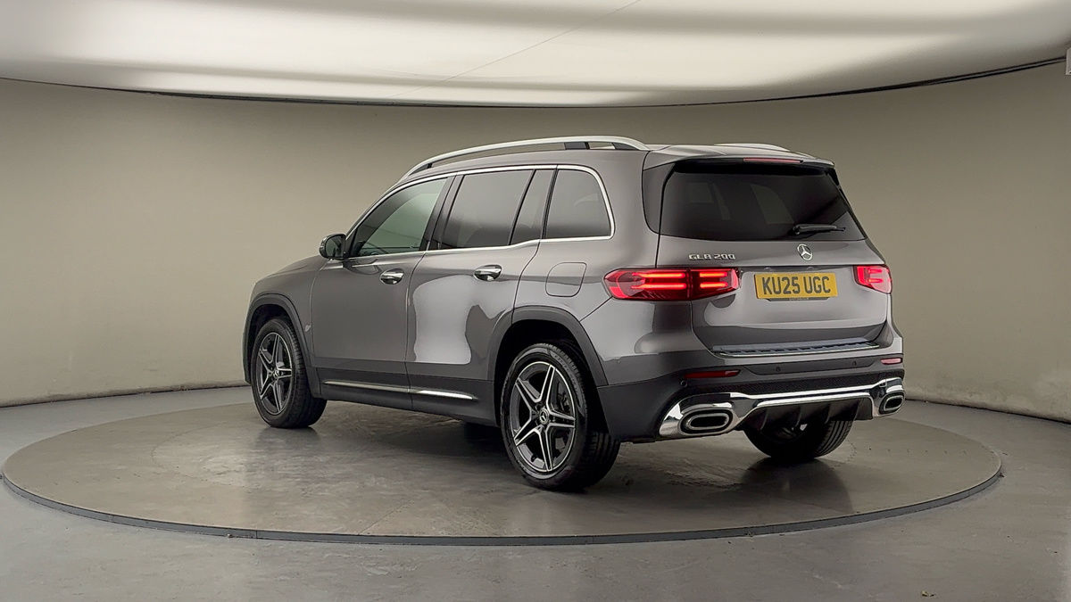 Used Mercedes-Benz GLB 2025 for sale - 76884644: Photo 2