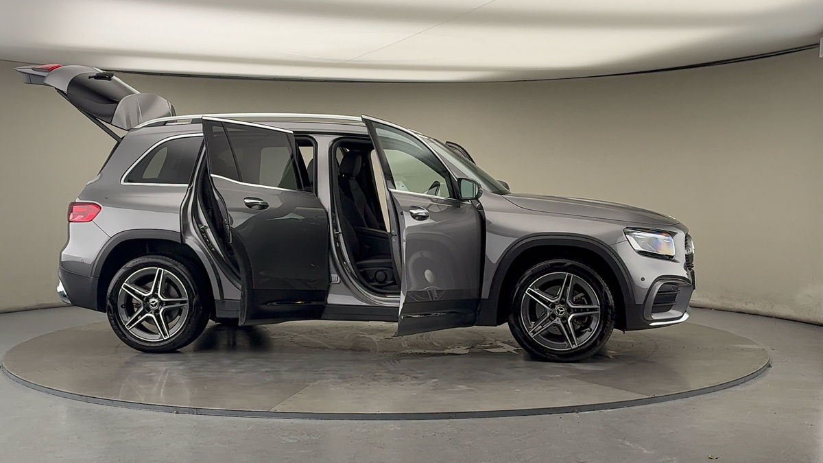 Used Mercedes-Benz GLB 2025 for sale - 76884644: Photo 56