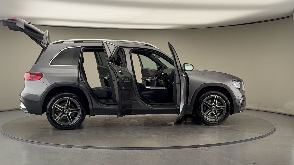 Used Mercedes-Benz GLB 2025 for sale - 76884644: Photo 57