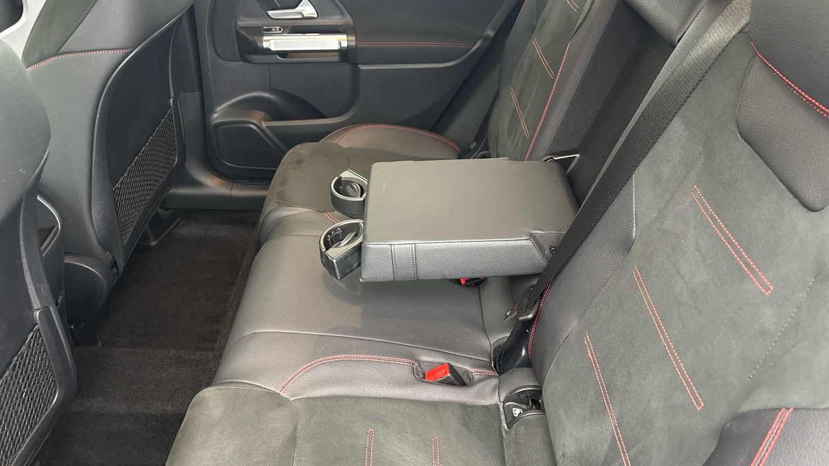 Used Mercedes-Benz GLB 2025 for sale - 76884644: Photo 9