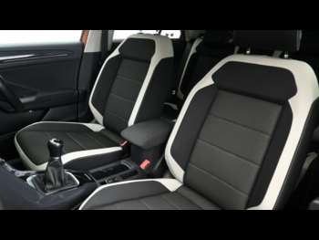 Used Volkswagen T-Roc 2018 for sale - 75068503: Photo
