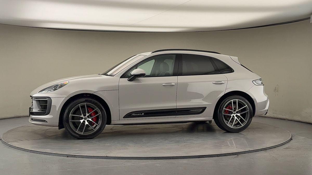 Used Porsche Macan 2022 for sale - 77494470: Photo 31