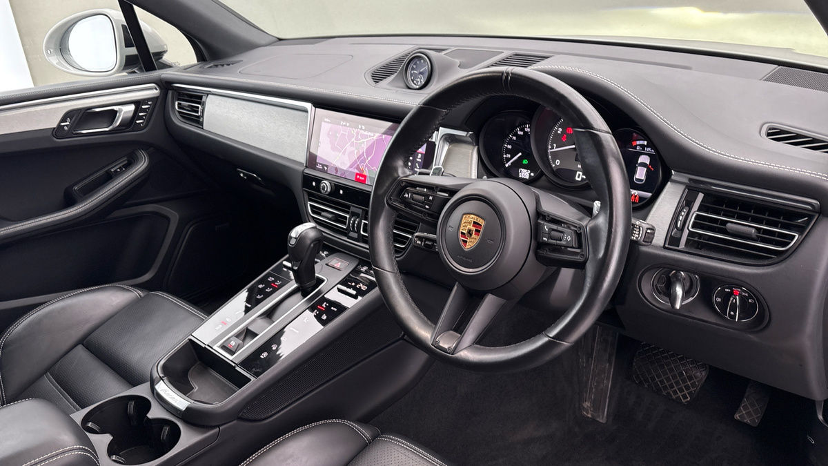 Used Porsche Macan 2022 for sale - 77494470: Photo 5