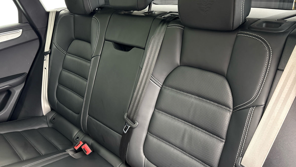 Used Porsche Macan 2022 for sale - 77494470: Photo 8