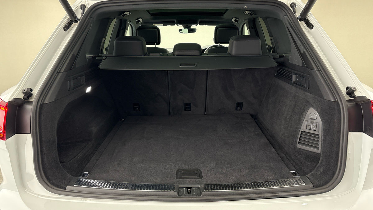 Used Volkswagen Touareg 2021 for sale - 76267785: Photo 11