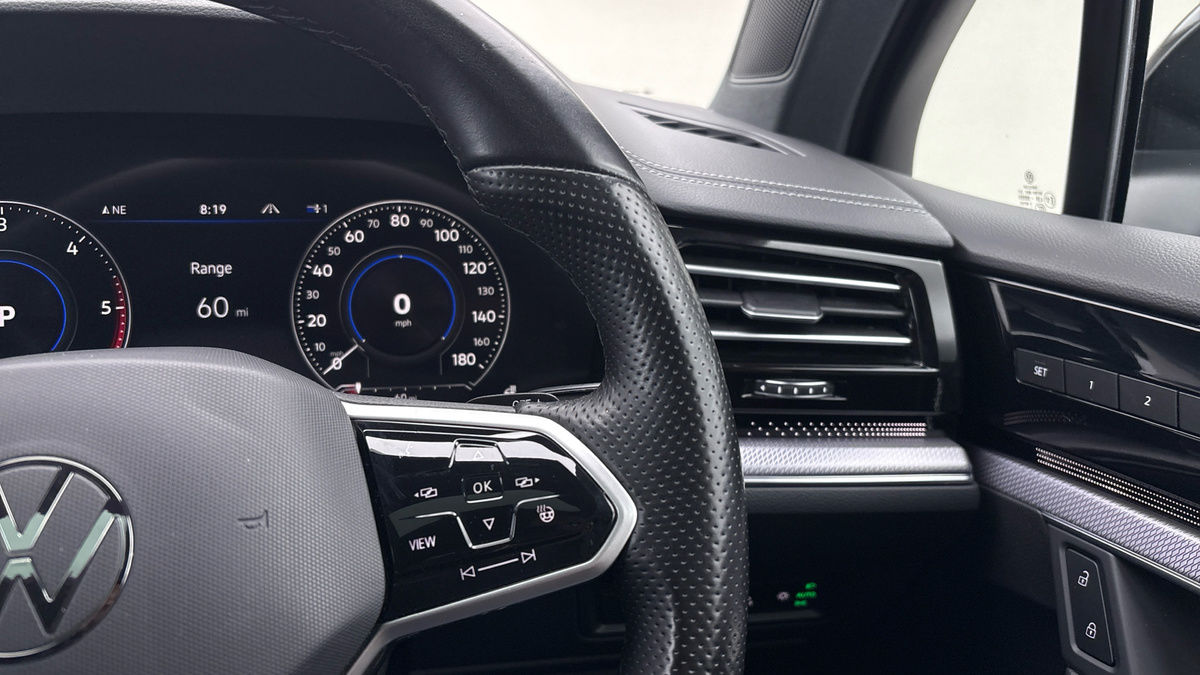 Used Volkswagen Touareg 2021 for sale - 76267785: Photo 14