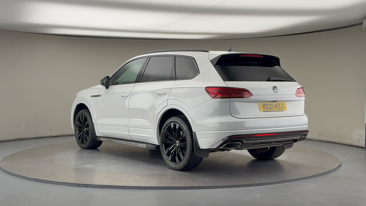 Used Volkswagen Touareg 2021 for sale - 76267785: Photo 2