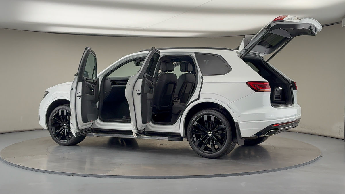 Used Volkswagen Touareg 2021 for sale - 76267785: Photo 47