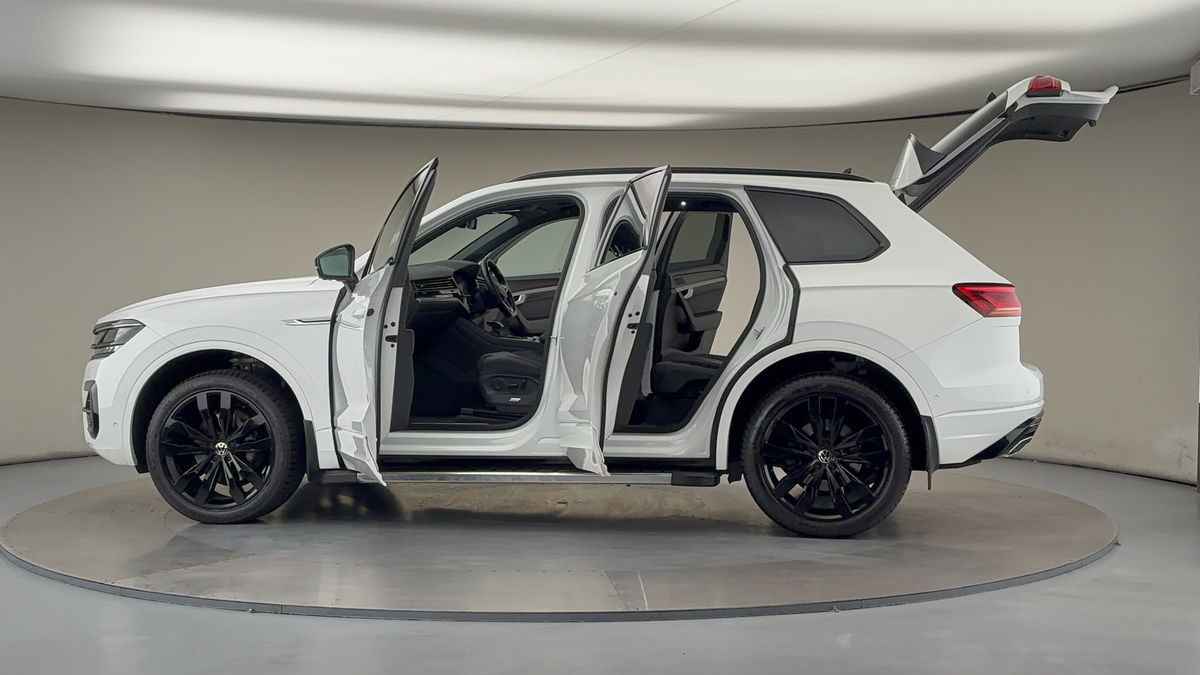 Used Volkswagen Touareg 2021 for sale - 76267785: Photo 48