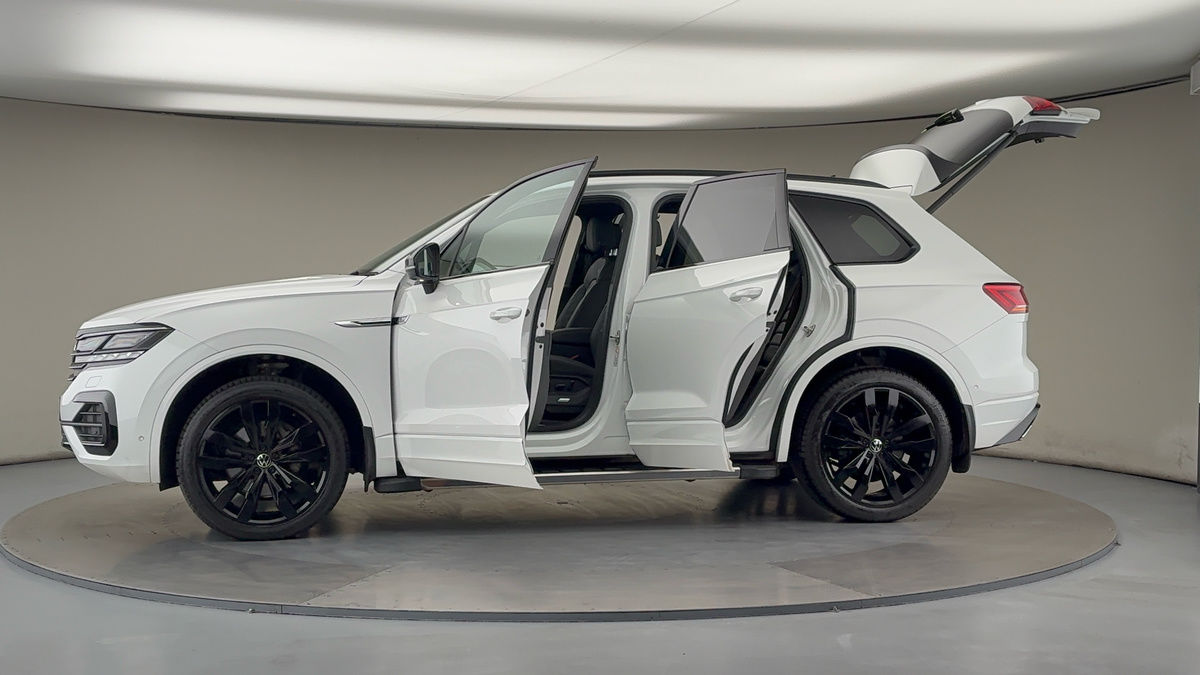 Used Volkswagen Touareg 2021 for sale - 76267785: Photo 49