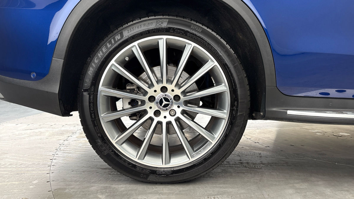 Used Mercedes-Benz GLC 2021 for sale - 76280690: Photo 10