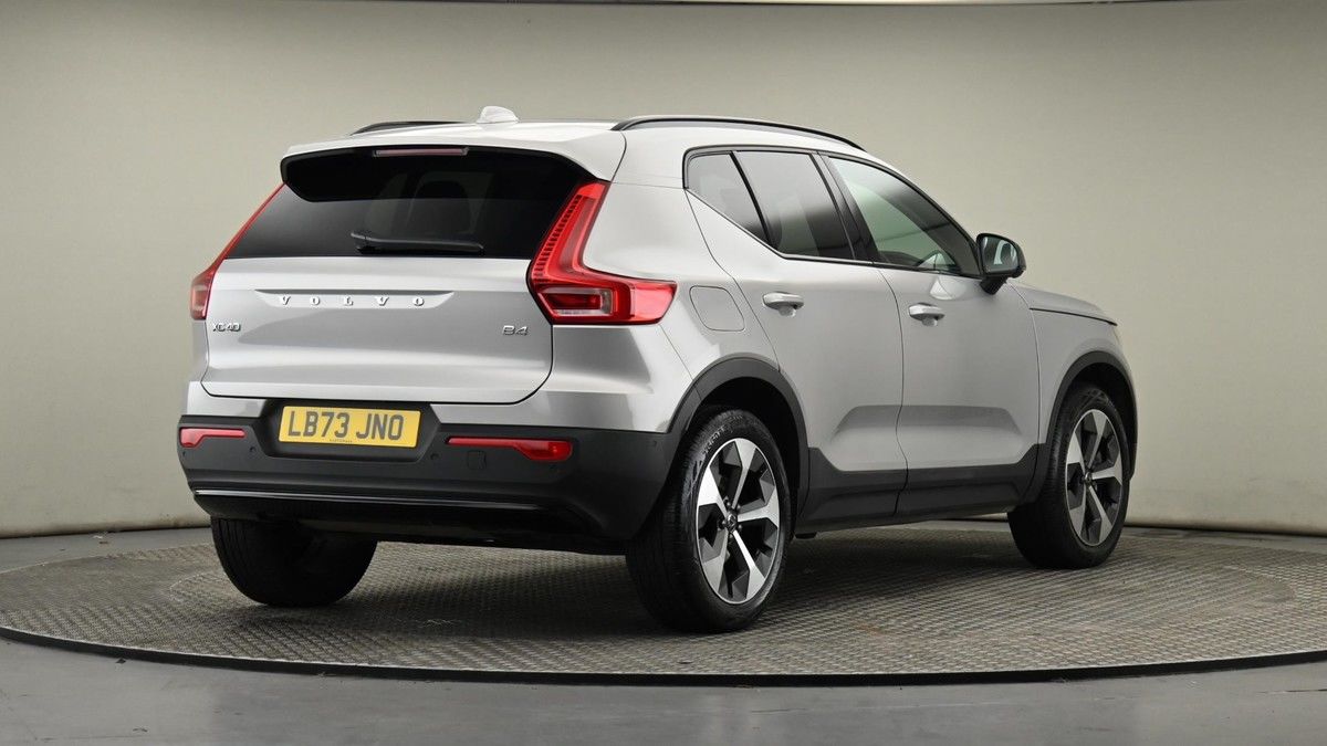 Used Volvo XC40 2023 for sale - 77535697: Photo 25