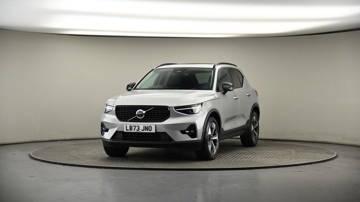 Used Volvo XC40 2023 for sale - 77535697: Photo 31